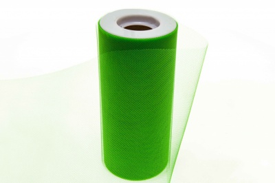 Фатин в шпульках 16-146, 10 гр/м2, шир. 15 см (в нам. 25+/-1 м), цвет зелёный - купить в Старом Осколе. Цена: 100.69 руб.