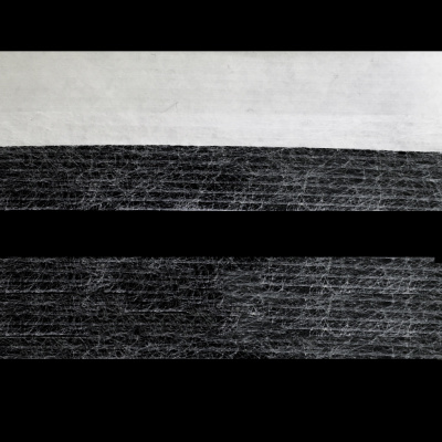 Прокладочная лента (паутинка на бумаге) DFD23, шир. 25 мм (боб. 100 м), цвет белый - купить в Старом Осколе. Цена: 4.30 руб.