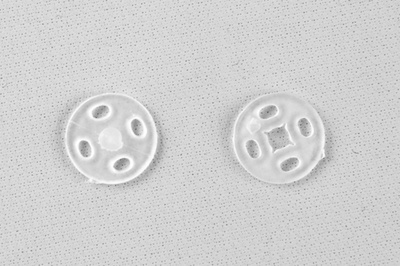Кнопки пришивные пластиковые 10 мм, блистер 24шт, цв.-прозрачные - купить в Старом Осколе. Цена: 48.41 руб.
